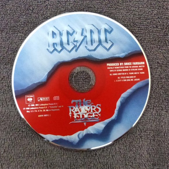AC/DC The Razors Edge CD 2003 Remaster Digipak Booklet EPIC Records Rock EUC - Picture 10 of 14